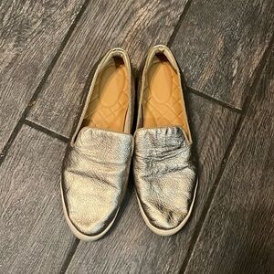 Gold Metallic Flat